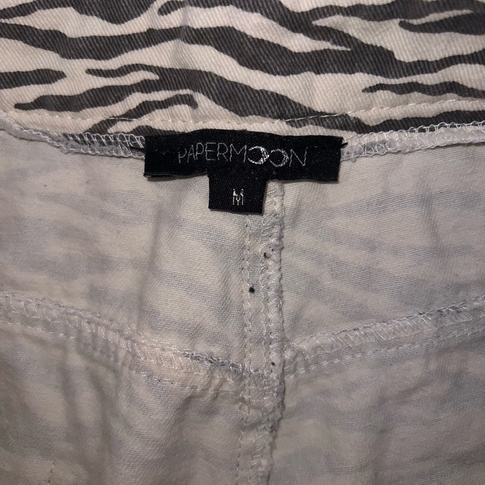 Zebra Jeans - Picture 5 of 5